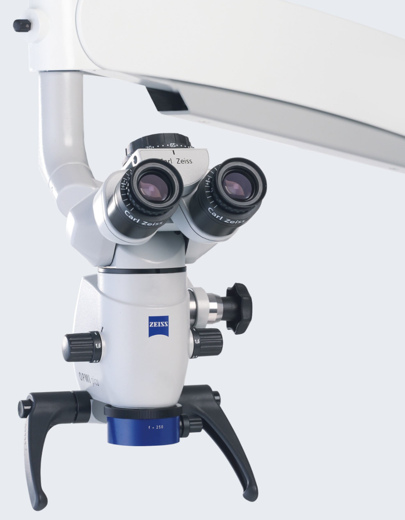 Microscopio ZEISS OPMI pico