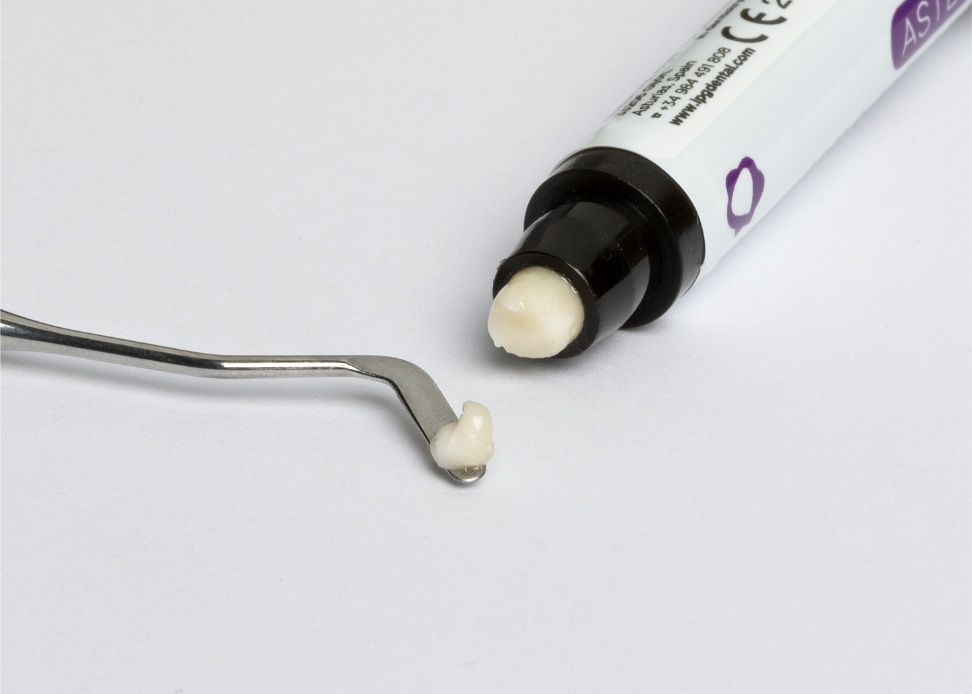 Composite Aster + de Kiyomi Dental