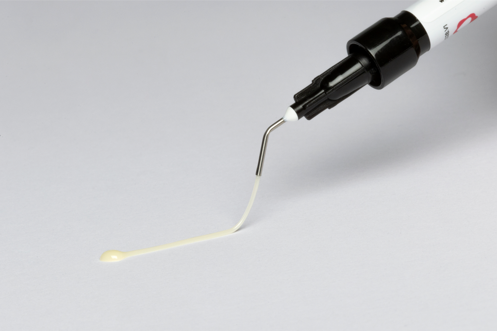 Compómero K-Liner de Kiyomi Dental